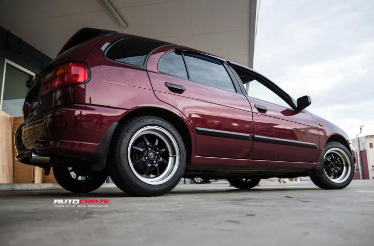 NISSAN PULSAR (5 STUD) TUNING BLACK POLISH LIP